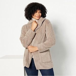 Koolabara by ugg beige collared Sherpa jacket